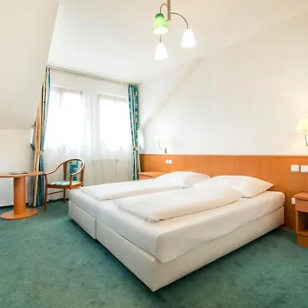 Dvorak Szálloda 4*